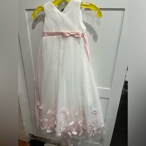 Kids formal ivory/cream dress Joan Calabrese size 4 Easter